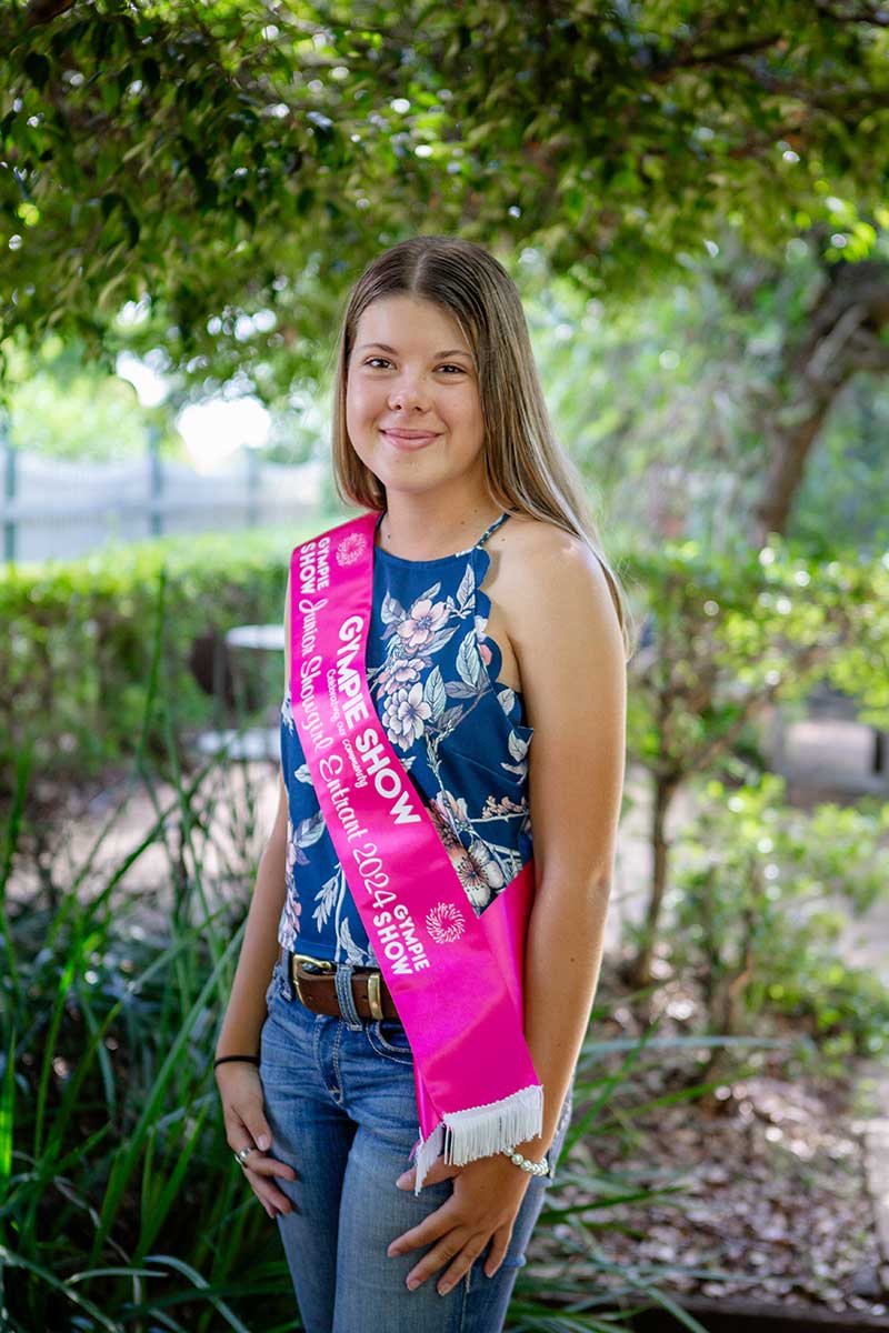 Charlotte Sippel- Junior Showgirl representing the Beef Committee