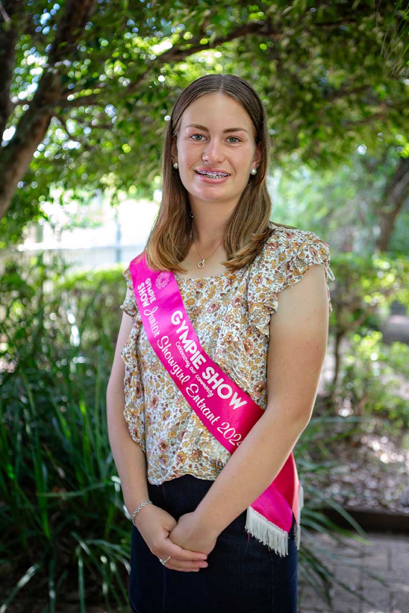 Paynton Rozynski- Junior Showgirl representing the Dairy Committee